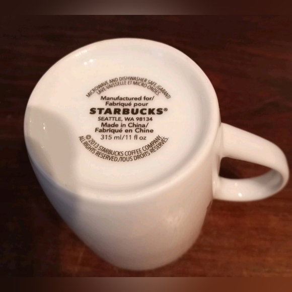 Starbucks Iconic White with Green Siren Mermaid Logo 11 oz Mug - Picture 6 of 7